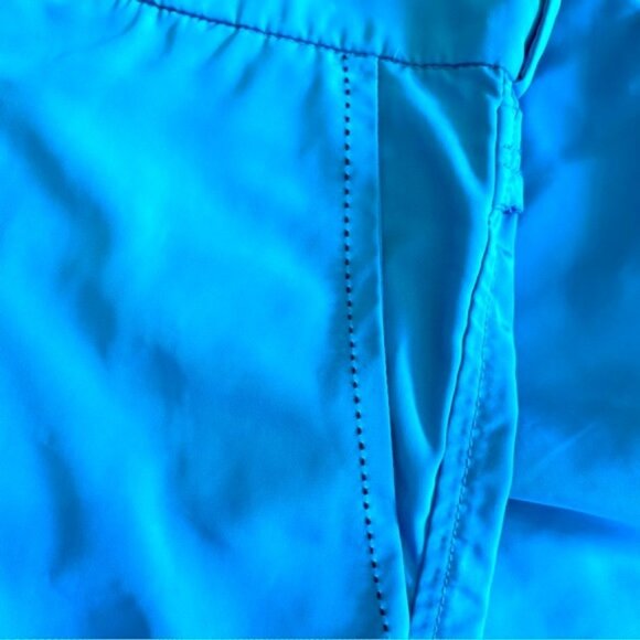 Diesel beachwear peacock blue lightweight swim trunks. Men's size 30 - Picture 4 of 14